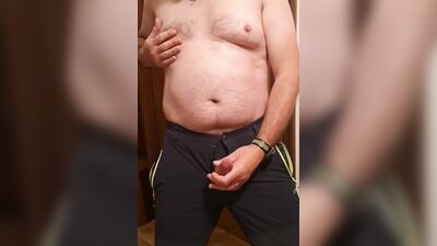 Amateur grandpa is playing with his pecker in this solo video