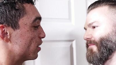 Bearded bloke bends on a table and gets shagged by a colleague