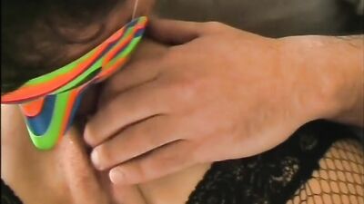 Amateur masked MILF is craving for her neighbor's hard pecker
