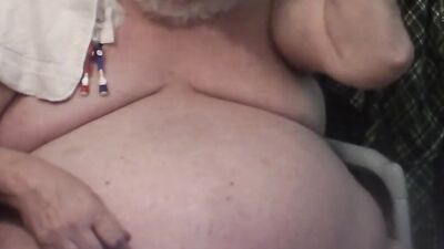 Amateur fat chap is enjoying in his performance in front of the cam