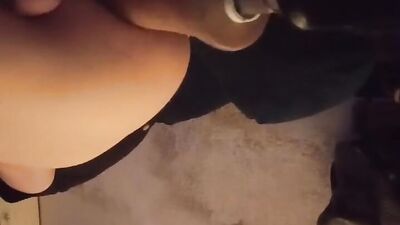 Close-up chap gets his hole drilled with a mechanical dildo
