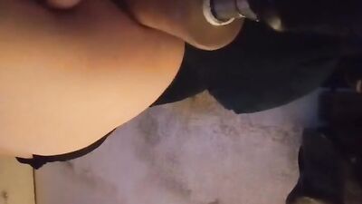 Close-up chap gets his hole drilled with a mechanical dildo