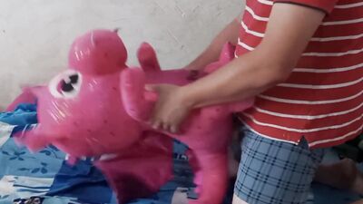 Perverted gay chap is rubbing his pecker on a Shark Eryk