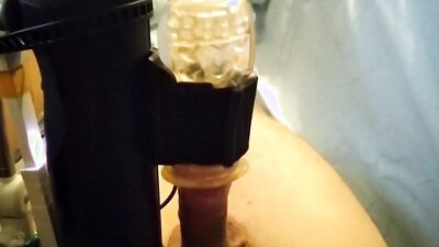 Amateur bloke is shoving his dick into tied gummy toy