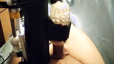 Amateur bloke is shoving his dick into tied gummy toy