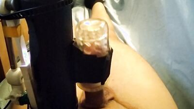Amateur bloke is shoving his dick into tied gummy toy