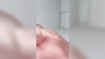 Amateur bearded bloke is jerking off in front of the phone