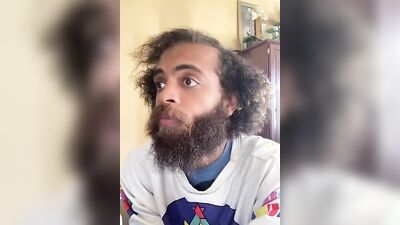 Rock Mercury is filming his fan requested video in the bedroom