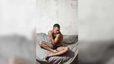 Flexy gay sude is posing in front of the camera