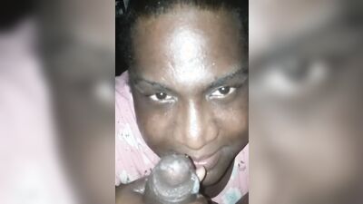 African chap is sucking his mate's BBC in this close-up footage