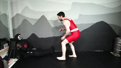Horny straight chap is stroking a prick in front of the cam