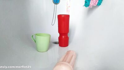 Amateur lad shoves his huge dong deep down his gummy puss