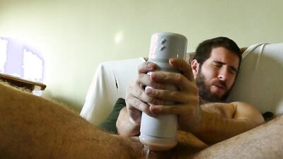 Perverted bloke plays with his dong in front of the cam
