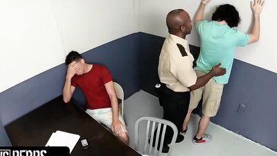 Bearded bloke gets his both holes drilled inside the office