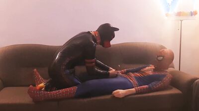 Full leather bloke bends on the couch and gets shagged by horny spiderman