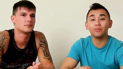 Justin Cox & Lucas are fucking hard in this close-up footage