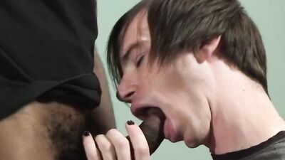 Cum thirsty skinny chap gets his ass nailed with a BBC