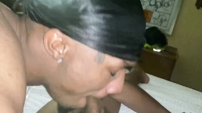 Amateur African dude sucks his lover's BBC in this close-up footage