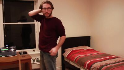 Pervertes Jade Granite is stroking his prick in this fan requested video