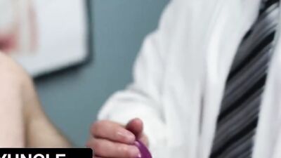 Chap strokes a hard pecjer in front of his doctor