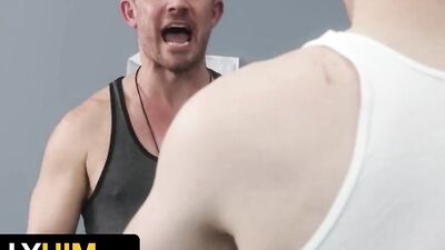 Jay Tee & Jesse Zeppelin are fornicating on the floor