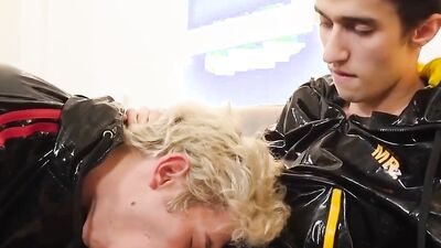 Denis Skala & Andrey Zolin are screwing on the couch