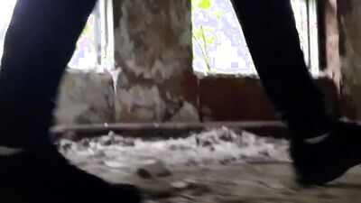 Amateur Russian bloke is jerking his wood out in the open