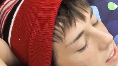 Phillip Ashton & Bailey Stuart are fucking in the dormitory