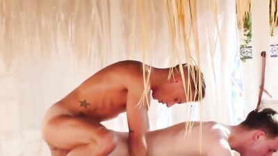 Taylor Mason & David Sky are enjoying in hard anal drilling