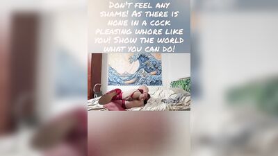 Amateur femboy is drilling his fuck hole in front of the phone