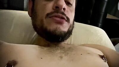 Amateur della ia stroking his willy in front of the phone