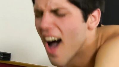 Teacher Tony Hunter and his student Aiden Summers are fucking hard