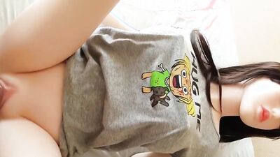 Amateur Asian sissy is having fun in front of the cam