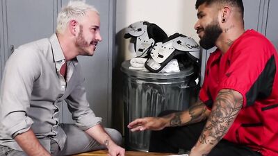 Rego Bello and his team mate are fucking in the locker room