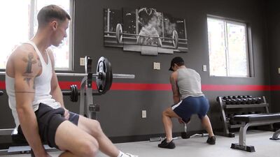 Dakota Payne & Justin Matthews are having sex after workout