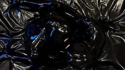 Full leather gay dudes are sucking each other's hard prick