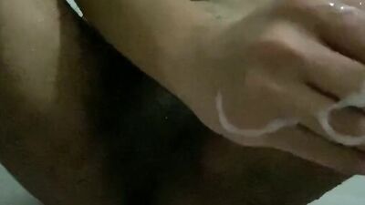 Amateur bloke is jerking off in front of the camera