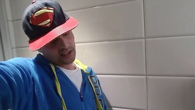 Straight bloke is jerking his dong in the public restroom