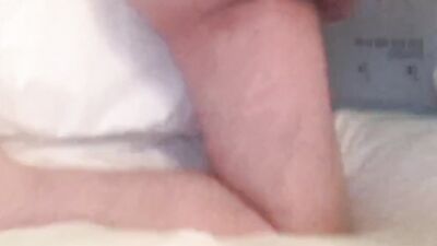 Horny straight bloke is playing with his willy in this solo action