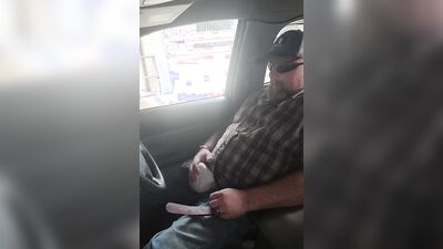 Job Site and older fellow are shagging in this video