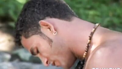 Beefed dudes are flexing out in the open and crave for cock