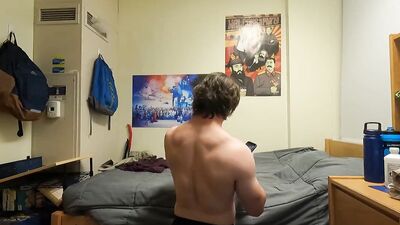 Handsome college dude is shoving a dick into tighr gummy puss