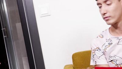 Gregor Gilead & Alex Axel are barebacking on the couch