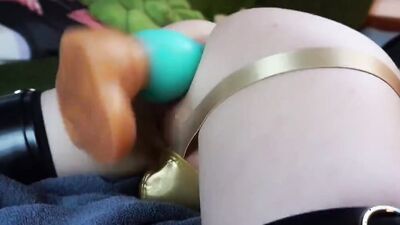 Amateur femboy is drilling his tight hole with gummy dildos