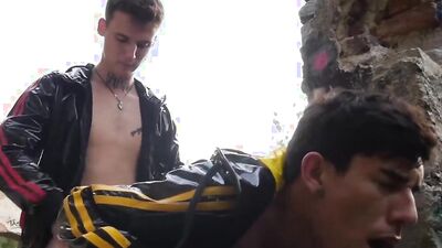 Roman Capellini & Kaleb Cross are fucking out in the open