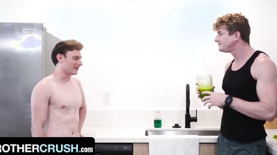 Max Lorde and his cute roommate are barebacking in the bedroom