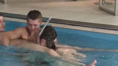 Pierre Fitch & Thomas Fiaty shag in 3somewith their mate