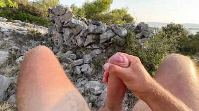 Joey Cumboy is stroking his wood on top of the hill