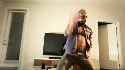 Jake Nicola & Vince Parker enjoy in homemade POV action