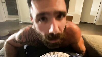 Jake Nicola & Vince Parker enjoy in homemade POV action